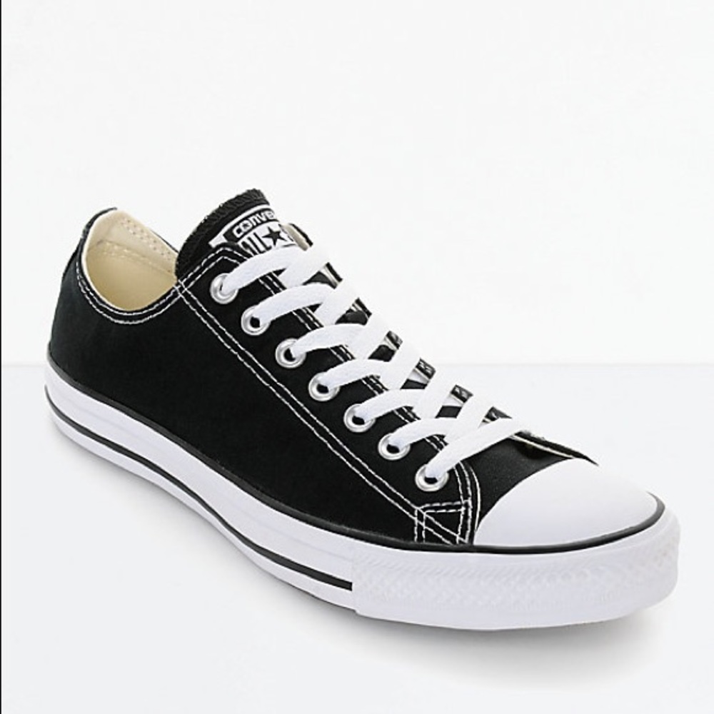 black converse